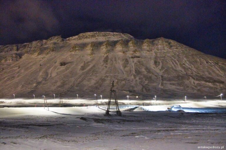 Longyearbyen – arktyczne miasteczko
