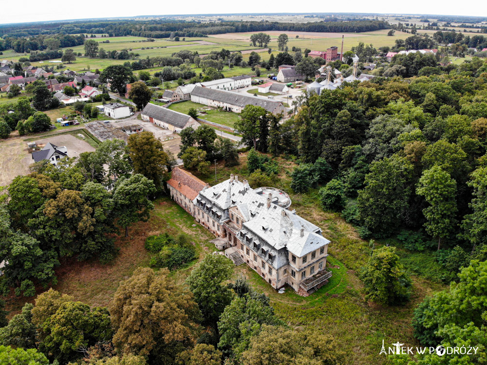 Ruiny pałaców i zamków w województwie opolskim