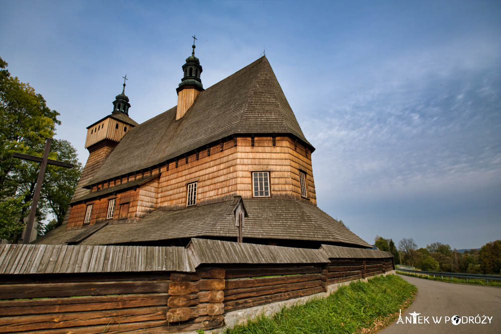 Drewniany kościół Wniebowzięcia Najświętszej Maryi Panny w Haczowie