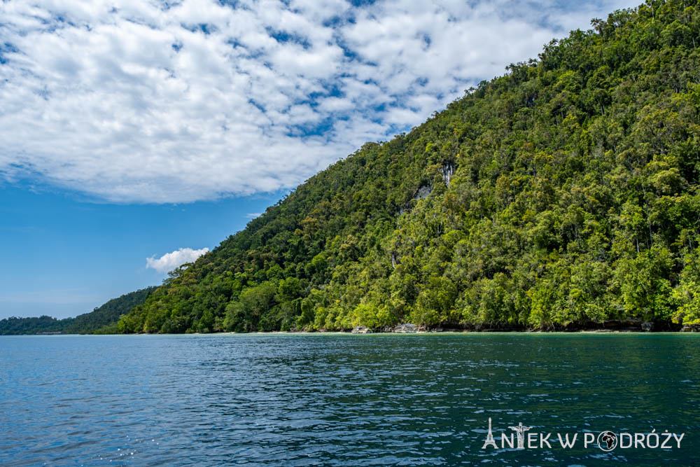 Gam (Raja Ampat)