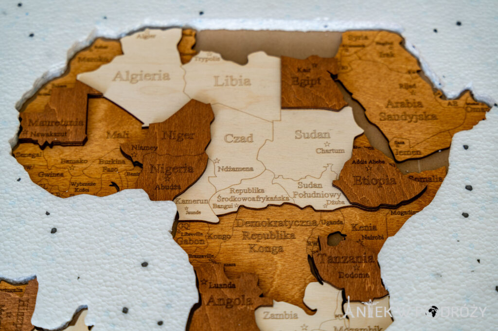 Drewniana mapa świata 3d Losokawood