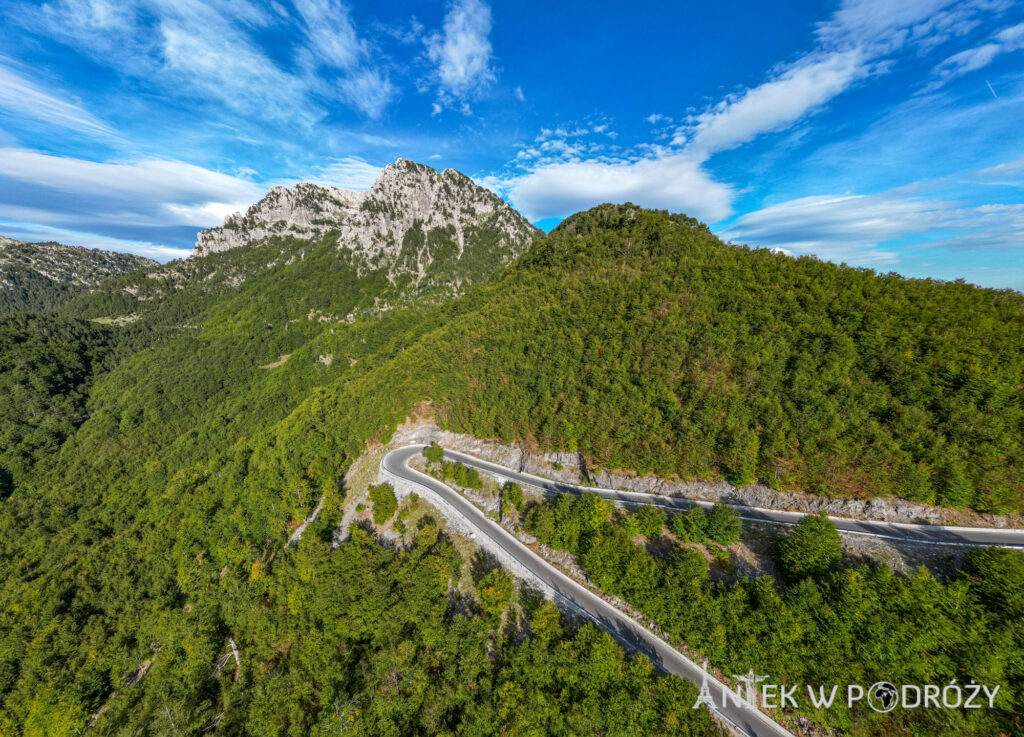 Droga do Theth (Albania)